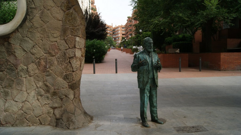 miralles-fence-gaudí-barcelona-monuments