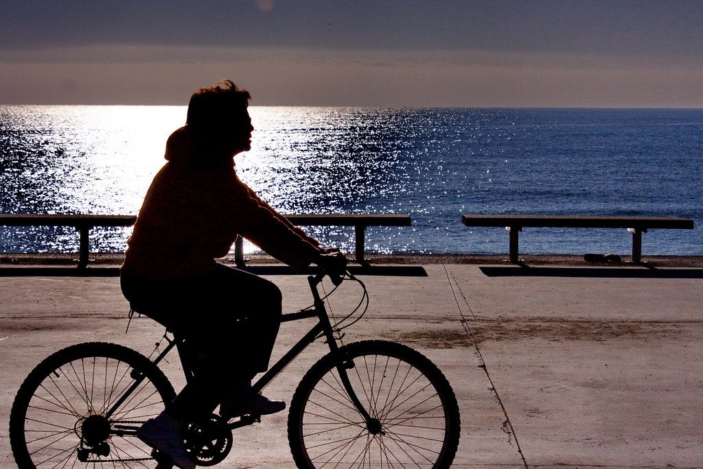 Cycling by the beach ©Shayan_Flickr